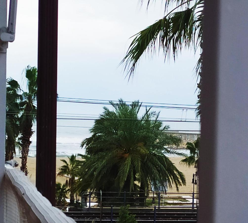 Encantador Apartamento Frente A La Playa De Bara Roda de Bará Екстериор снимка