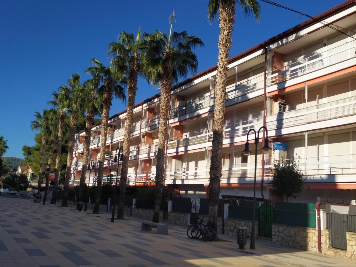 Encantador Apartamento Frente A La Playa De Bara Roda de Bará Екстериор снимка