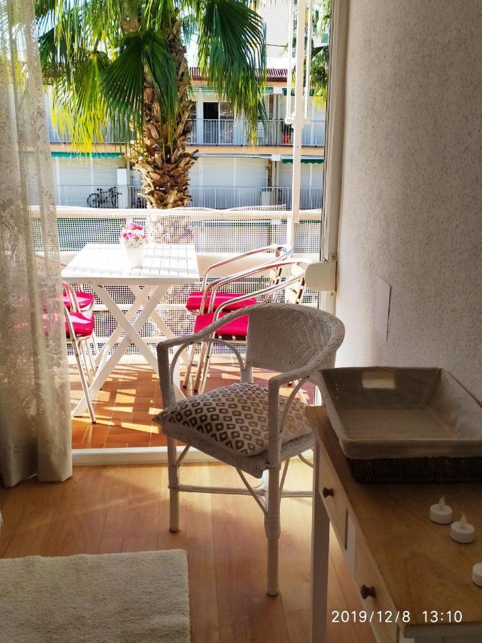 Encantador Apartamento Frente A La Playa De Bara Roda de Bará Екстериор снимка
