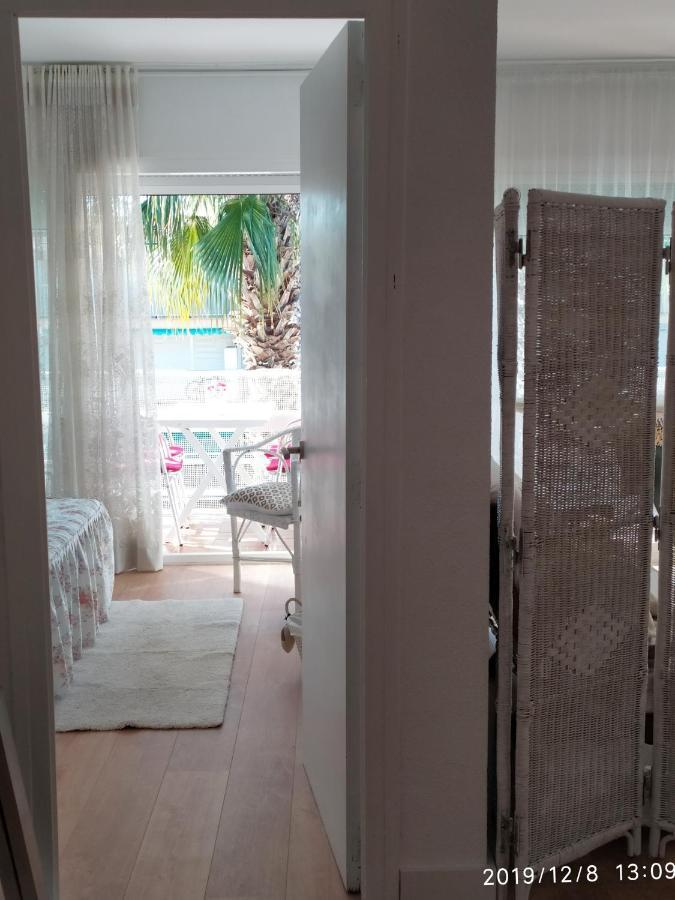 Encantador Apartamento Frente A La Playa De Bara Roda de Bará Екстериор снимка