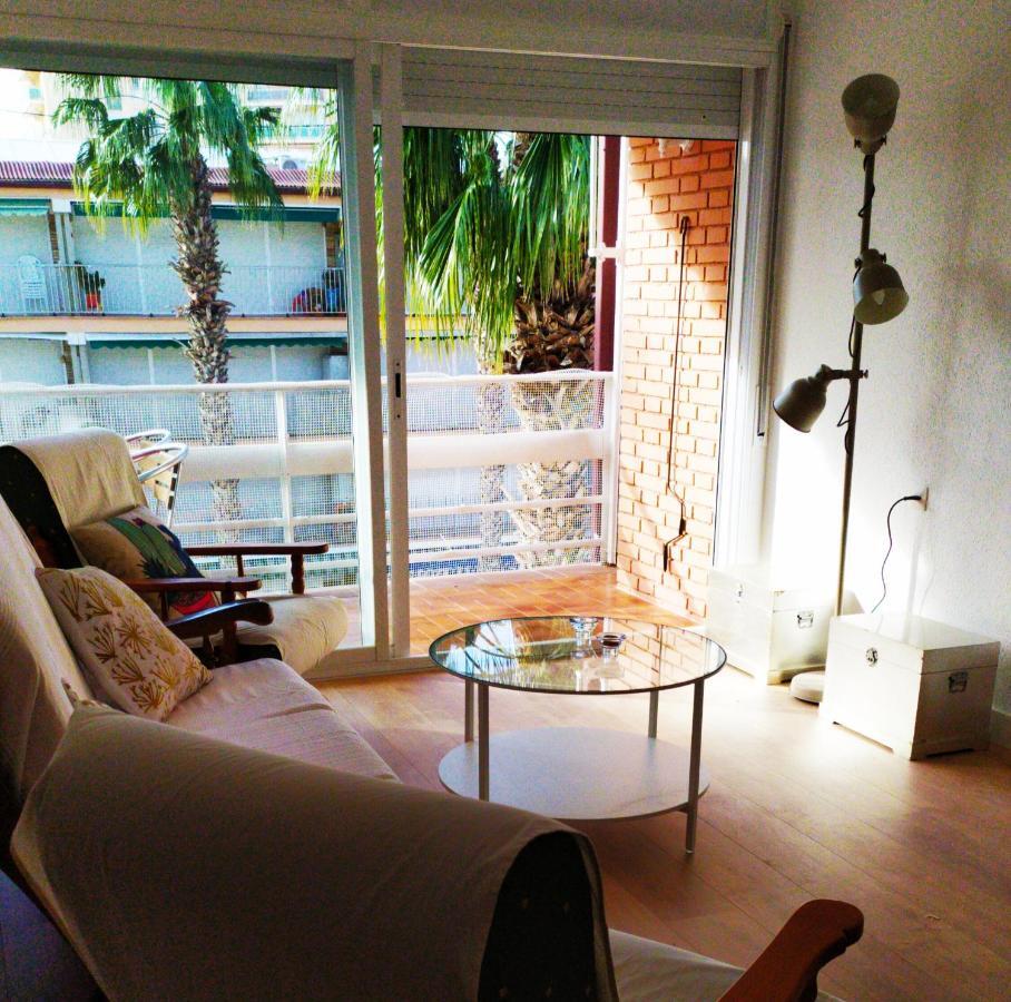Encantador Apartamento Frente A La Playa De Bara Roda de Bará Екстериор снимка